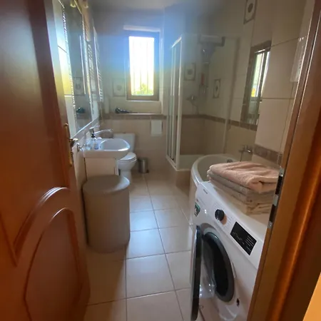 Appartamento 4 - 86 M2 - 300 M Od Rynku