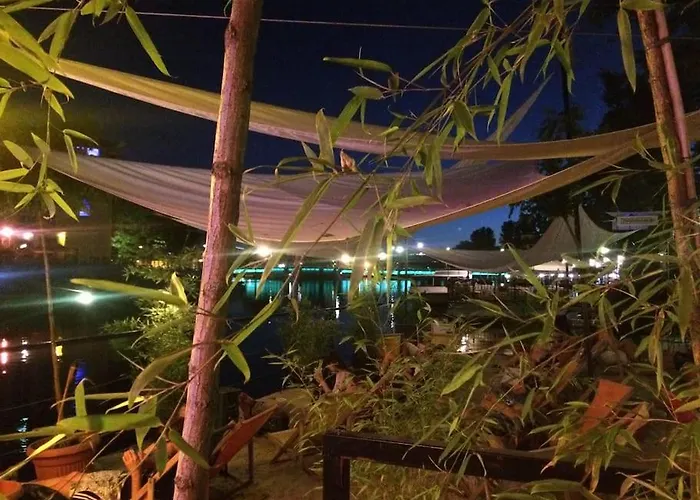 4 - 86 M2 - 300 M Od Rynku *