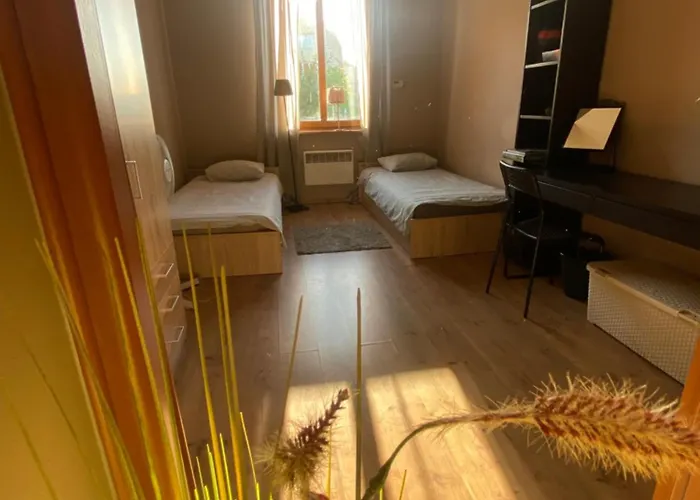 4 - 86 M2 - 300 M Od Rynku Апартаменты *