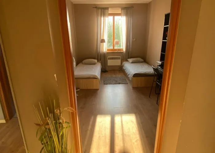 4 - 86 M2 - 300 M Od Rynku Апартаменты