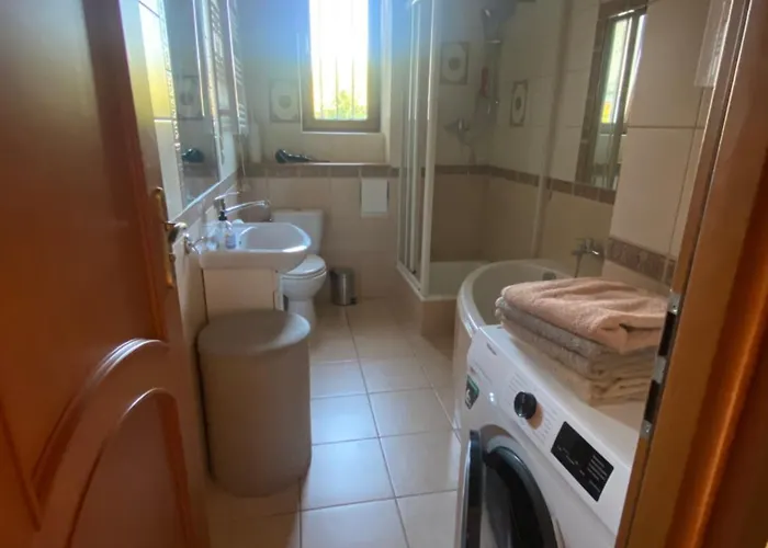 Апартаменты 4 - 86 M2 - 300 M Od Rynku