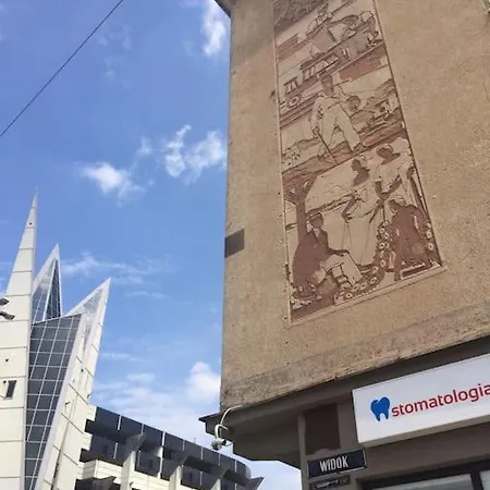 4 - 86 M2 - 300 M Od Rynku * Wroclaw