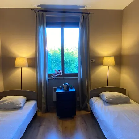 4 - 86 M2 - 300 M Od Rynku Вроцлав