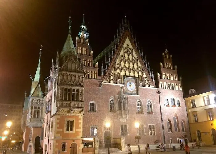 4 - 86 M2 - 300 M Od Rynku 아파트 브로츠와프