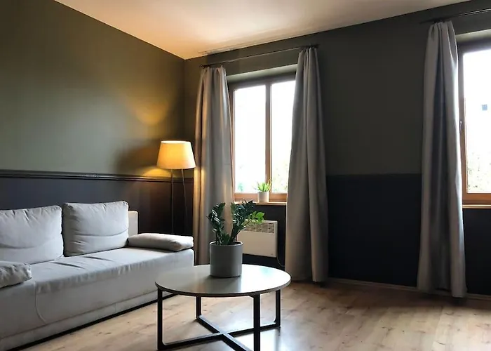 4 - 86 M2 - 300 M Od Rynku * 브로츠와프