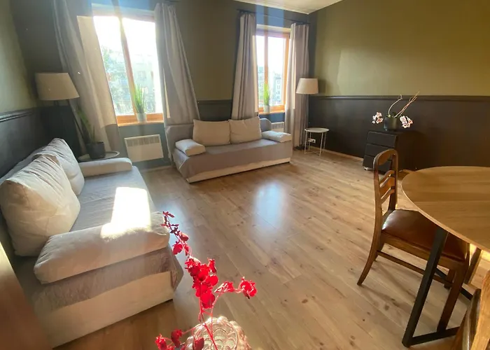 4 - 86 M2 - 300 M Od Rynku 브로츠와프